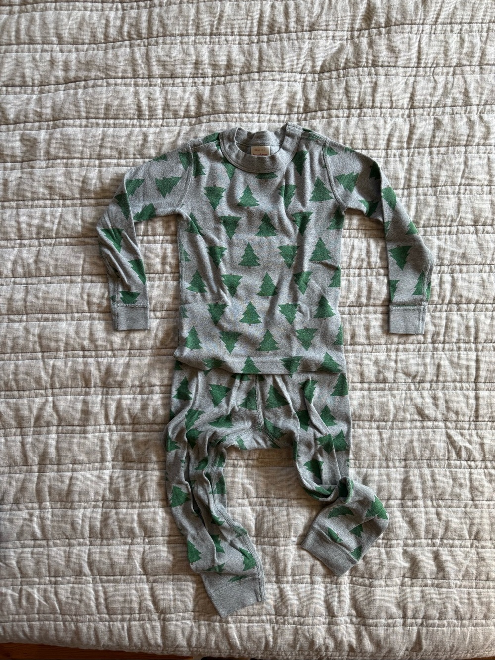 Kids Hanna Andersson Xmas Tree Print Pajama Set Size 4